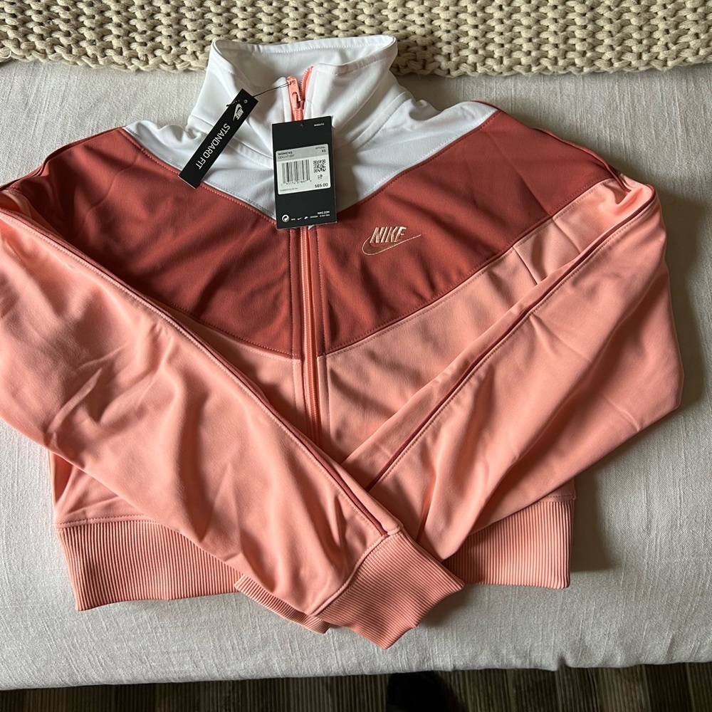 Crop Nike Sweater